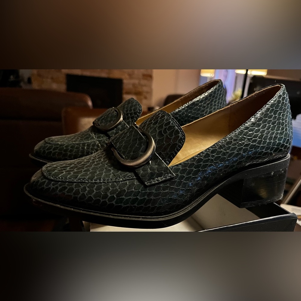 Naturalizerz Pascal Kingfisher Loafer NIB